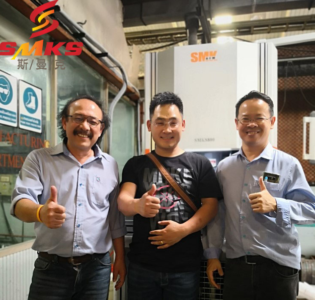 伟德victory
挤压研磨机近期交机照片